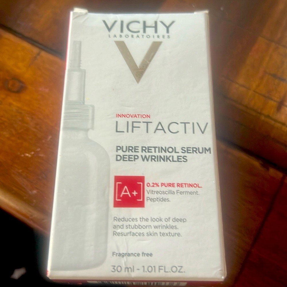 Liftactiv pure retinol serum deep wrinkles